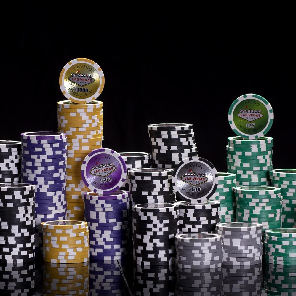 1000 Ct Las Vegas 14 Gram Poker Chip Set w/ Rolling Aluminum Case