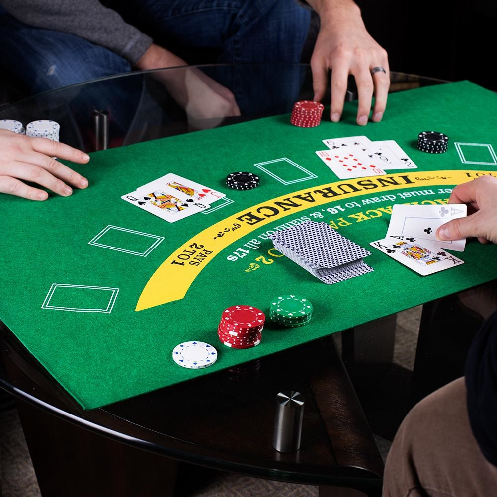 Double-sided Mini Table Felt, Blackjack and Roulette